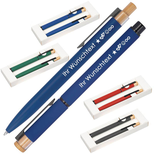 Schreibset mit Wunschgravur | Kugelschreiber und Rollerball | Bambusdrücker | recyceltes Aluminium | Blau schreibend Schriftarten | Werbekugelschreiber Gravur
