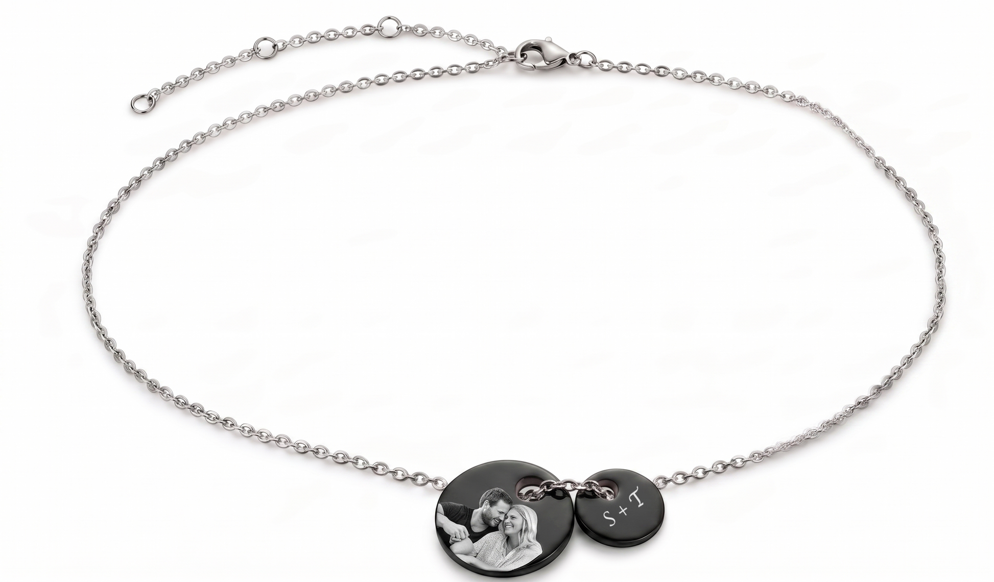 Kette aus Edelstahl mit zwei schwarzen Plättchen für Bildgravur