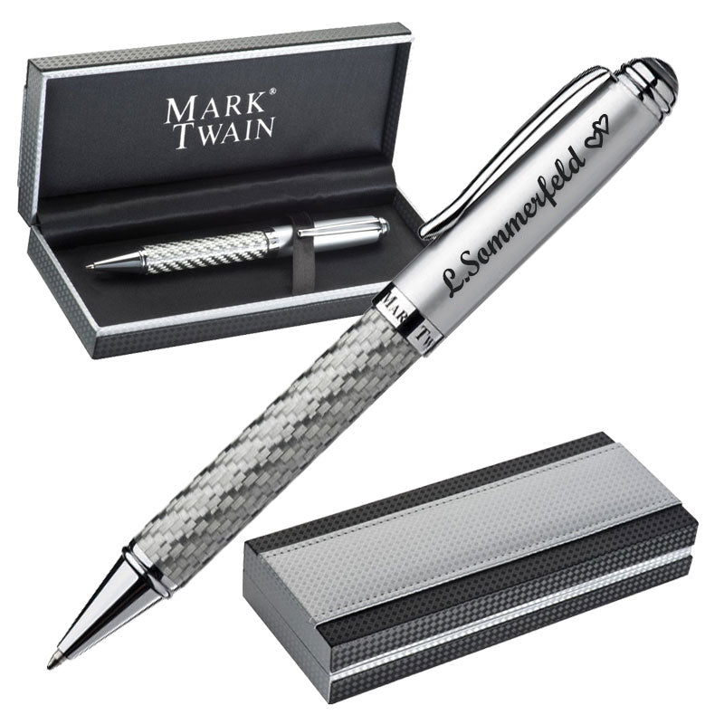 Mark Twain Exklusive Kugelschreiber mit Gravur aus Metall inklusive Geschenkbox - in silbernem Karbondesign